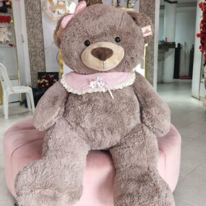 Osa Gigante Gris con Moño Rosado y Cuellito