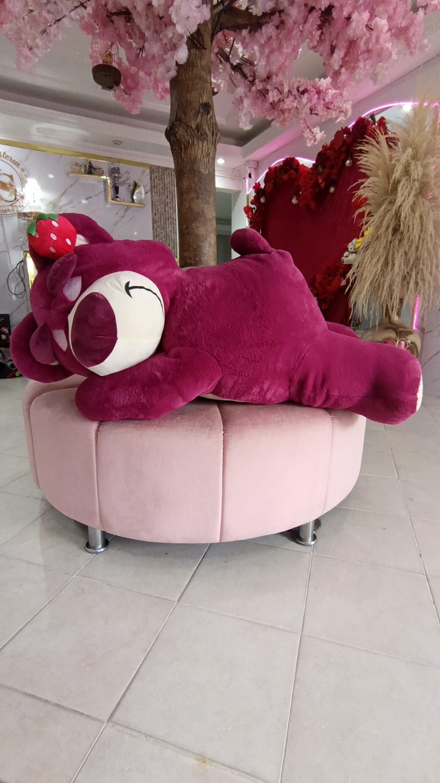 Oso Gigante Morado Extra Suave con Detalle