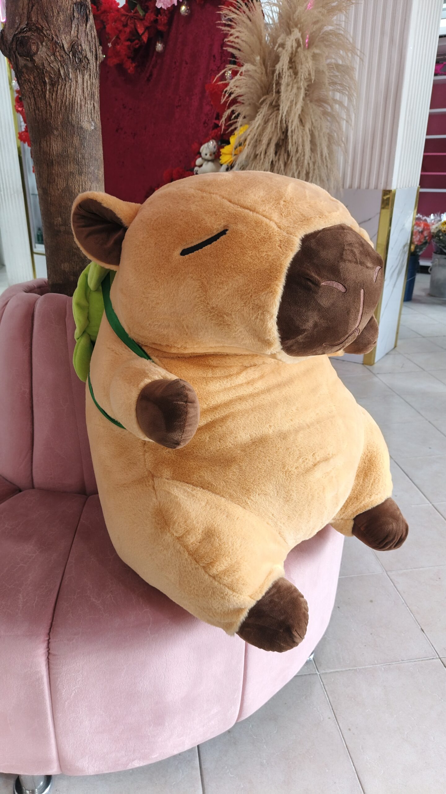 Peluche Capibara Gigante con Mochila