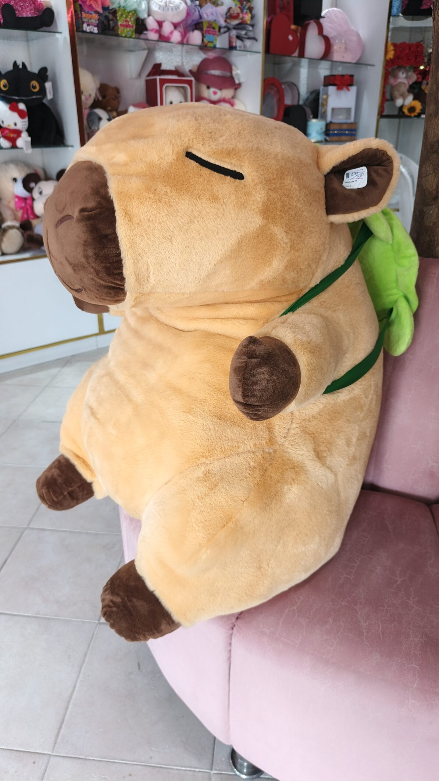 Peluche Capibara Gigante con Mochila